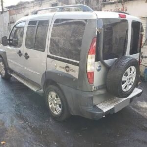 MOLDURA ACABAMENTO LANTERNA E TRANCA