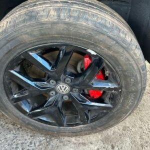 JOGO DE RODA AMAROK COM 4 PNEUS OTIMO BORRACHA