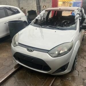 PARACHOQUE E PAR DE FAROL